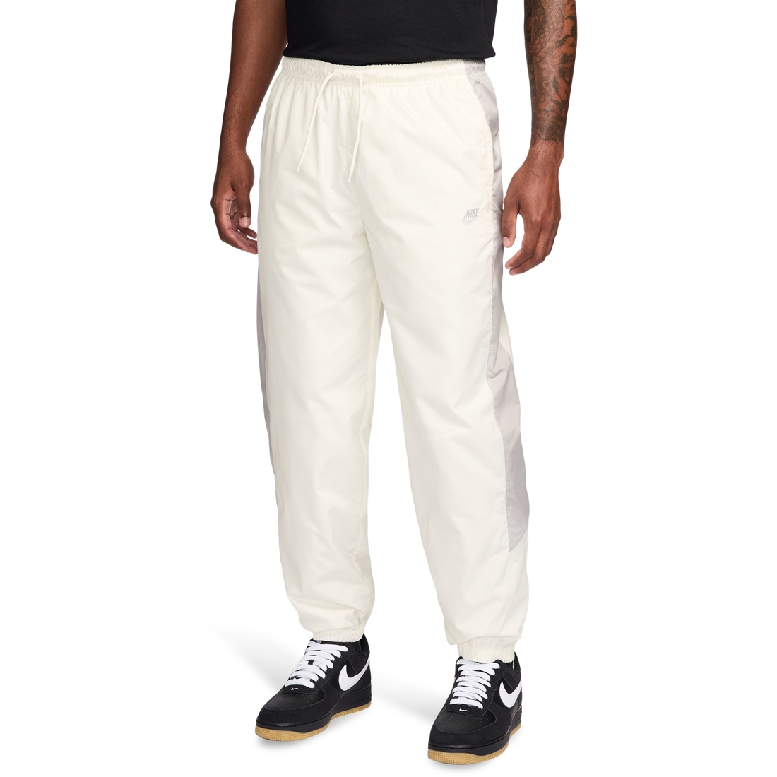 空*白様 WARM UP PANTS ナイロンパンツ チャレンジャー XL Champs Sports Nike Mens NSW Windrunner Pants available now at