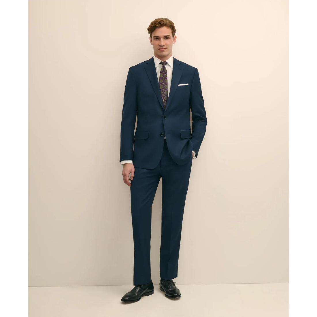 green emerald velvet dress Brooks Brothers: A Gentleman's Guide To Suitable Dress