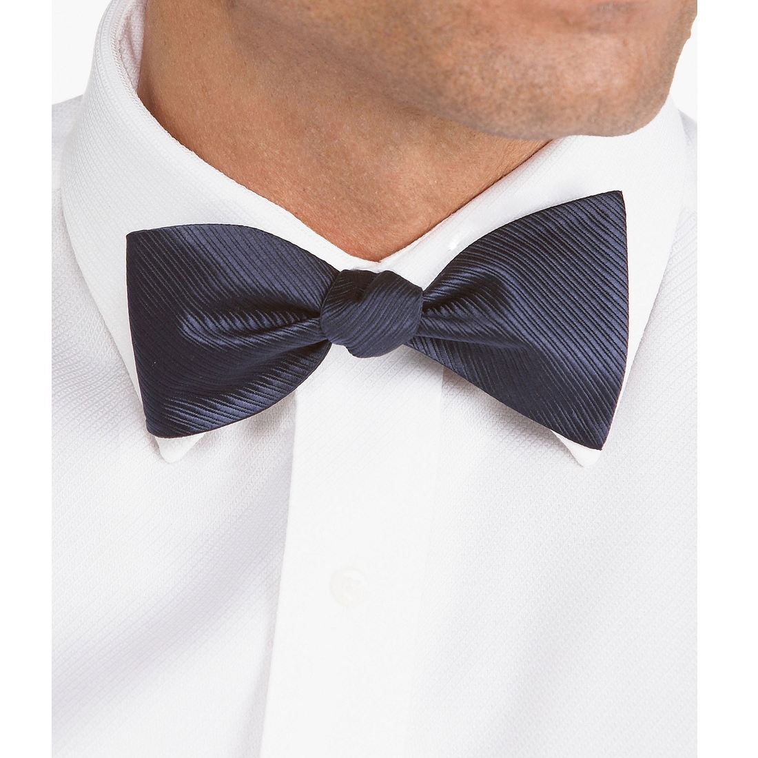 Cremieux Solid Ribbed Silk Bow Tie