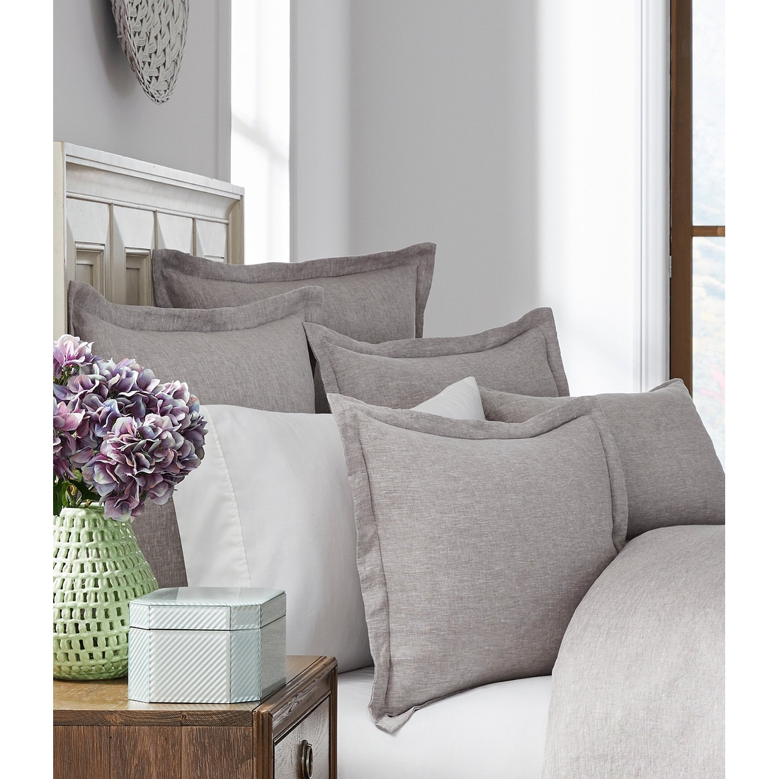 Southern Living Heirloom Linen Collection Sham - Thumbnail 2