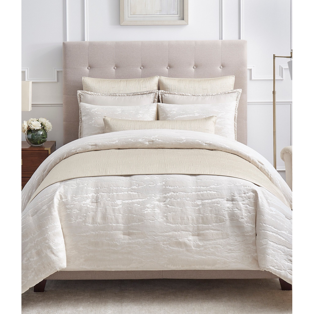 Luxury Hotel Serenity Mini Comforter Set