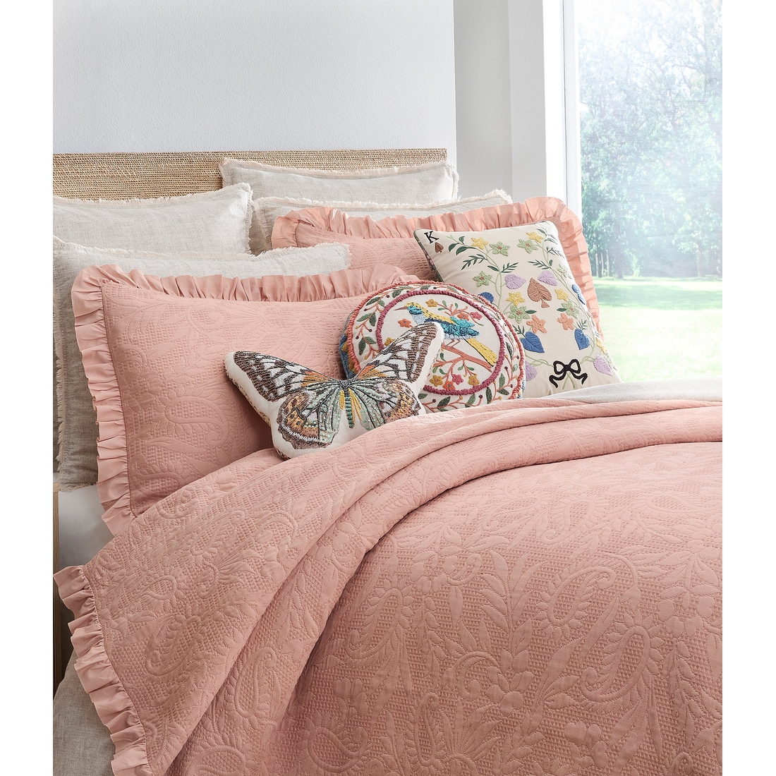 Studio D Lula Ruffled Coverlet Mini Set