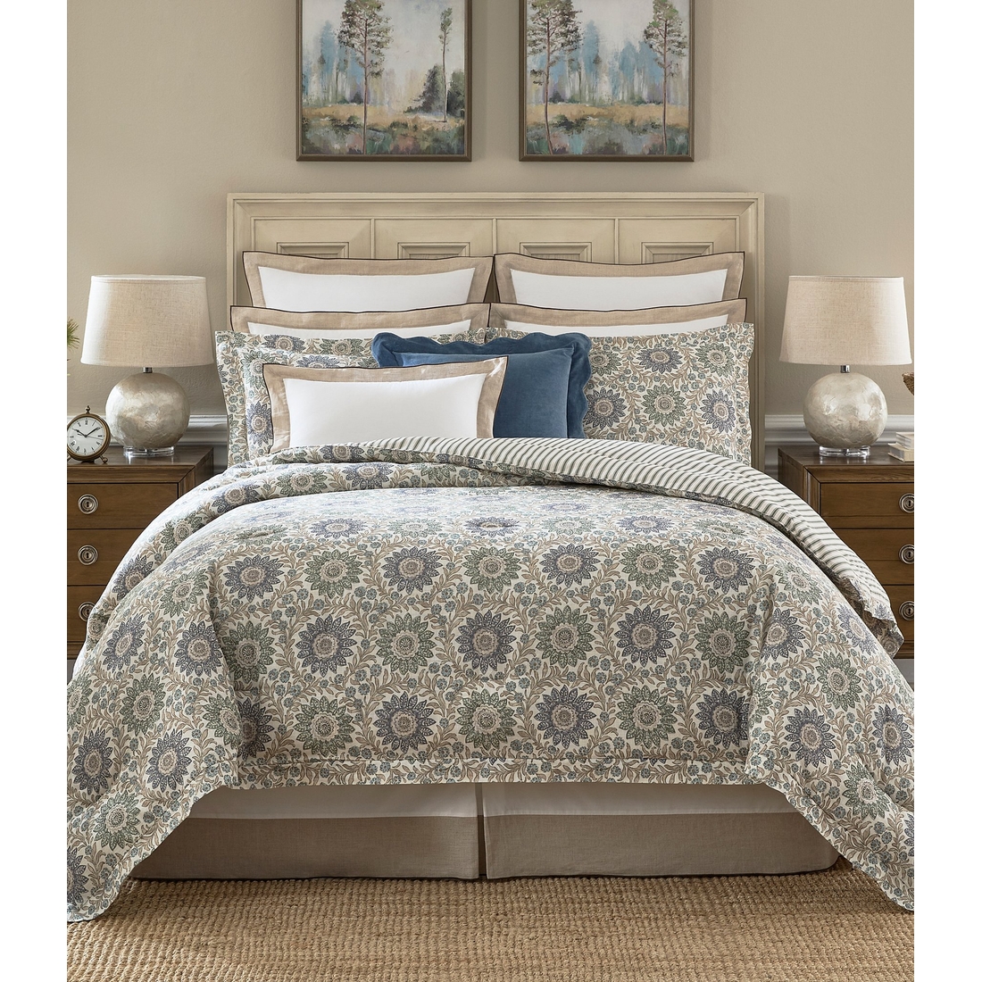 Southern Living Celeste Medallion Reversible Comforter Mini Set