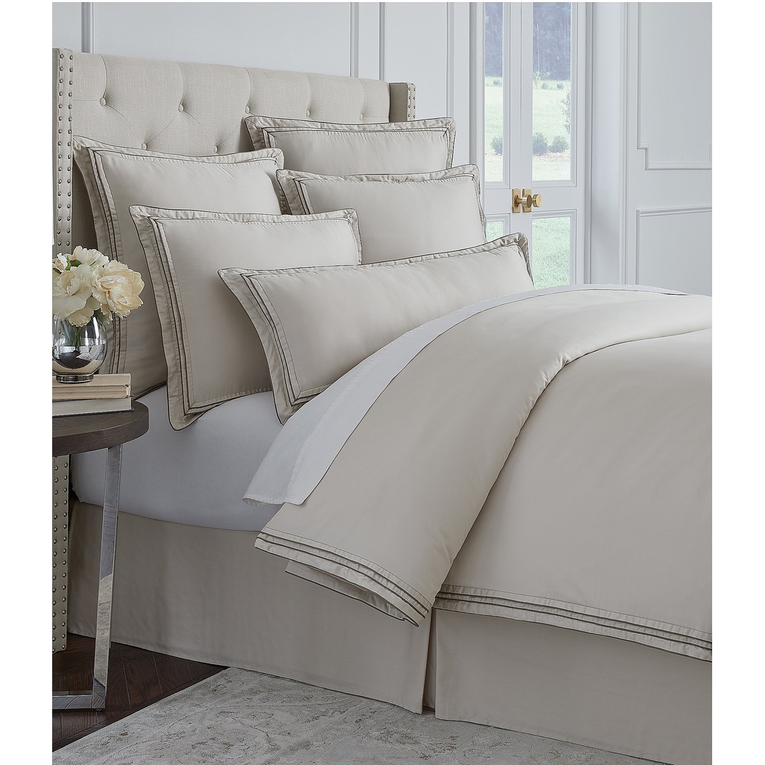 Luxury Hotel Elegance Sateen Comforter Mini Set