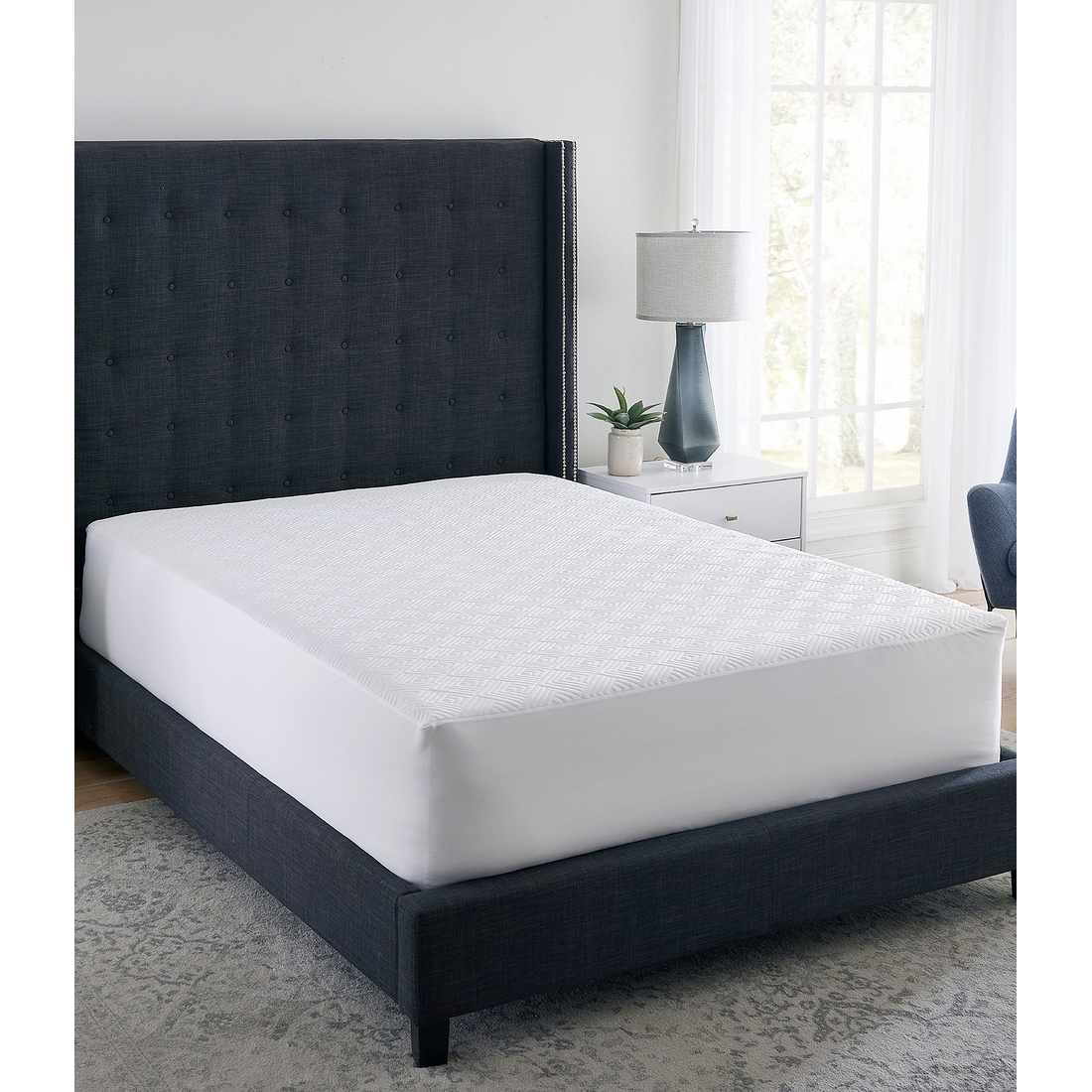Bodipedic Cooling Waterproof Mattress Protector
