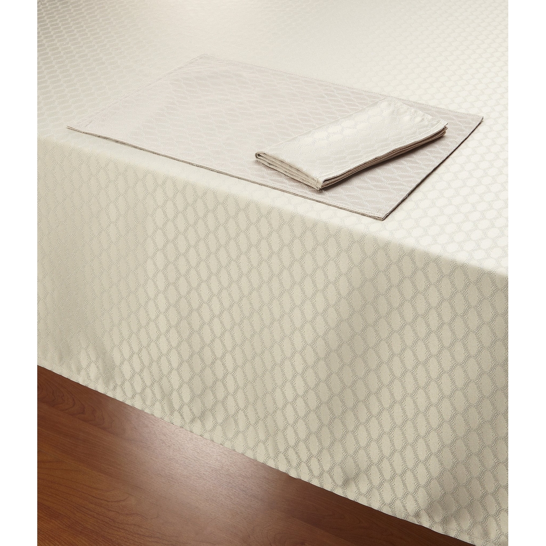 Lenox Olivia Table Linens