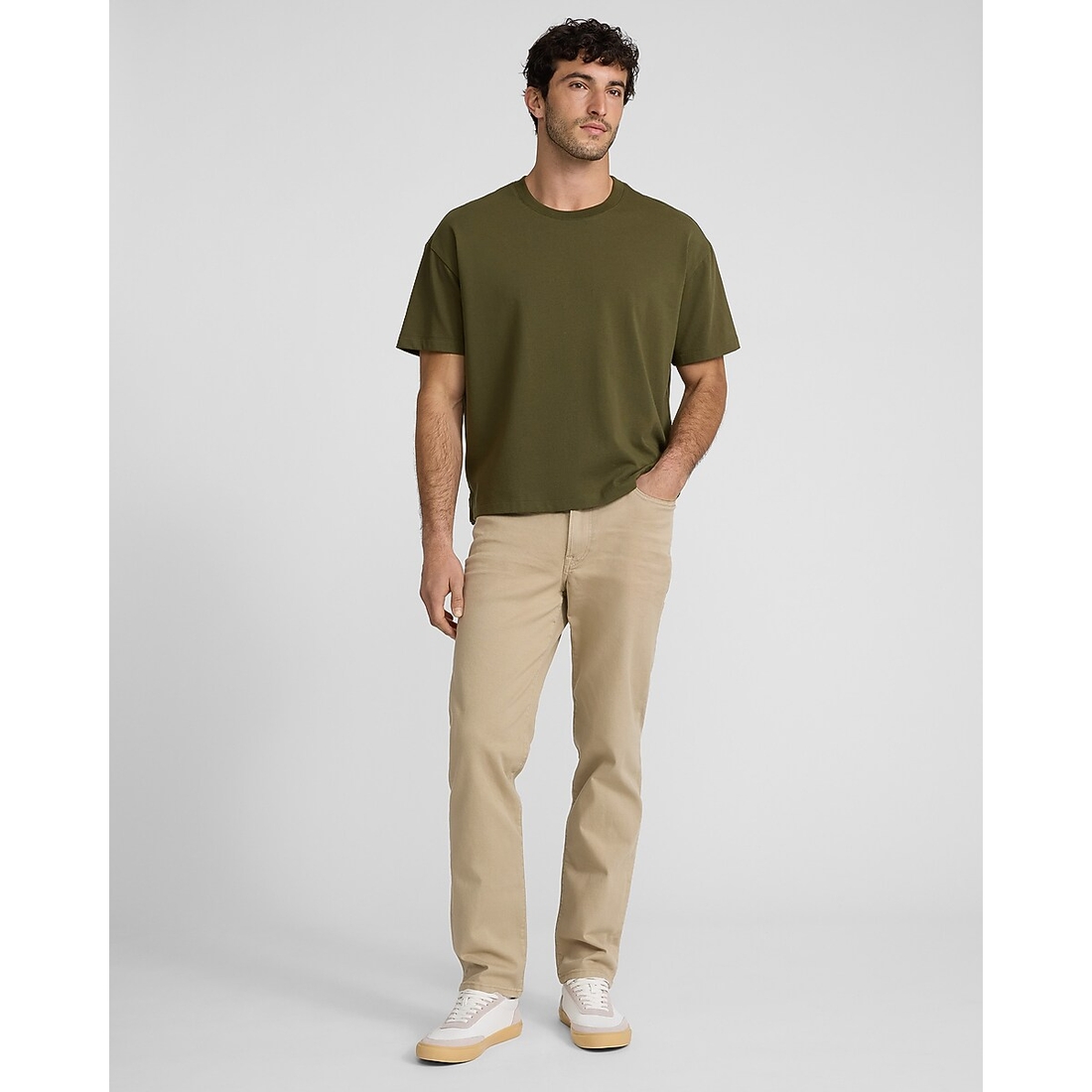 Express Slim Straight Jeans in Hyper Stretch