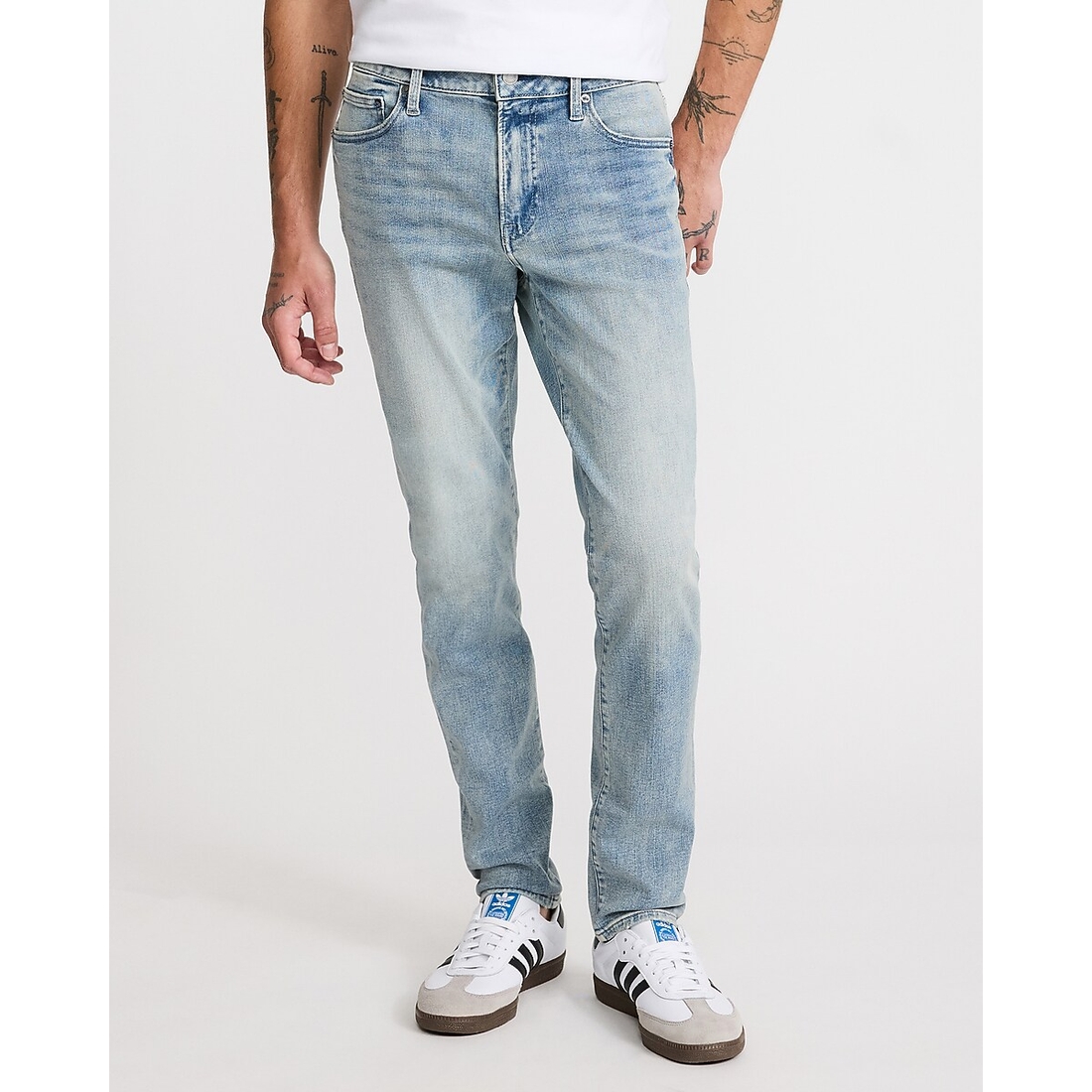 Express Skinny Light Wash Jeans in Hyper Stretch
