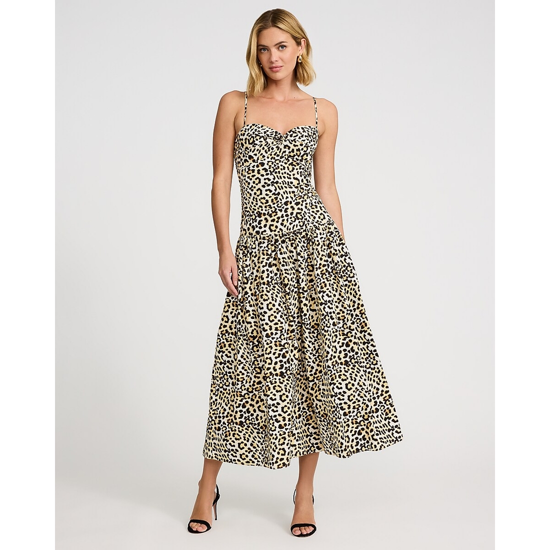 Express Leopard Poplin Sweetheart Drop Waist Smocked Back Maxi Dress with  Pockets available now at Ross Park Mall
