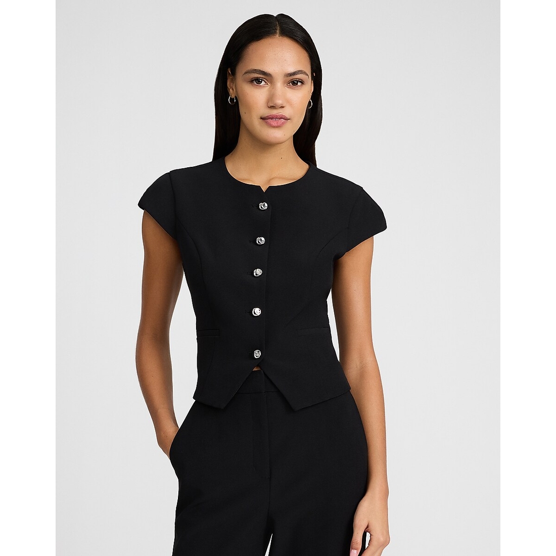 Express Novelty Button Short Sleeve Tailored Top in Studio Stretch Twill