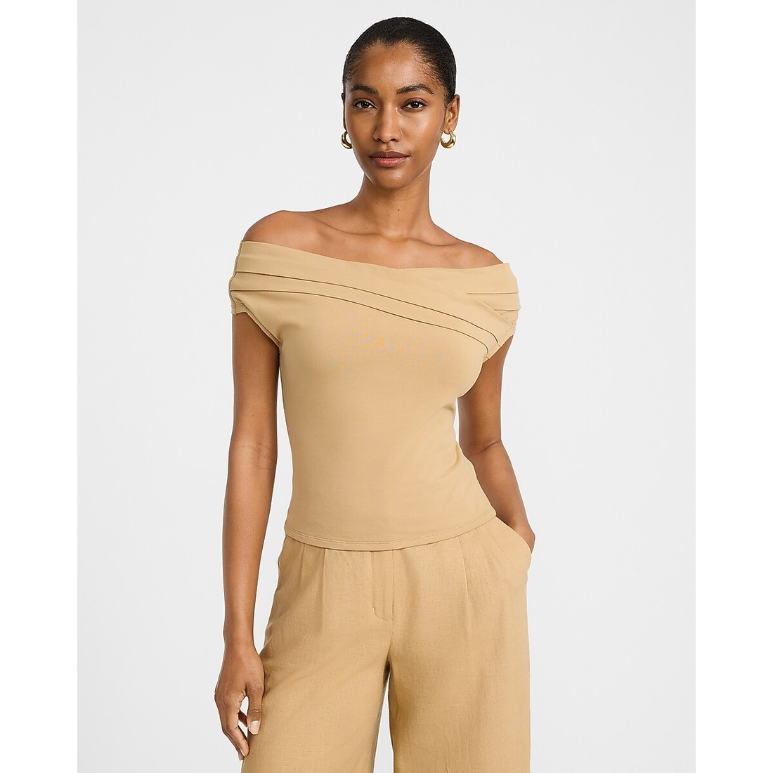 Express Off The Shoulder Crossover Front Pleated Top