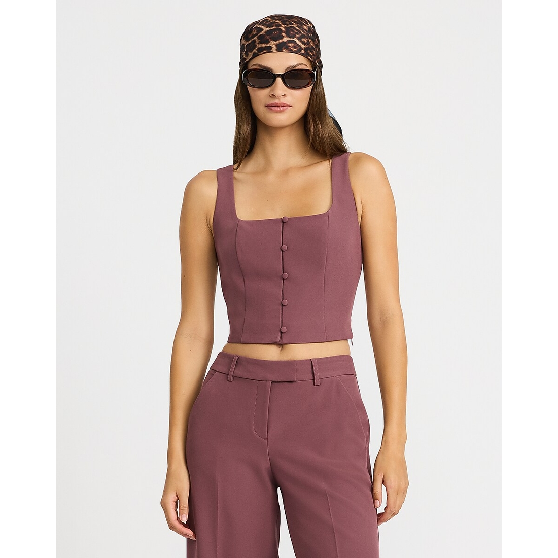 Express Square Neck Button Front Tailored Tank in Signature Stretch