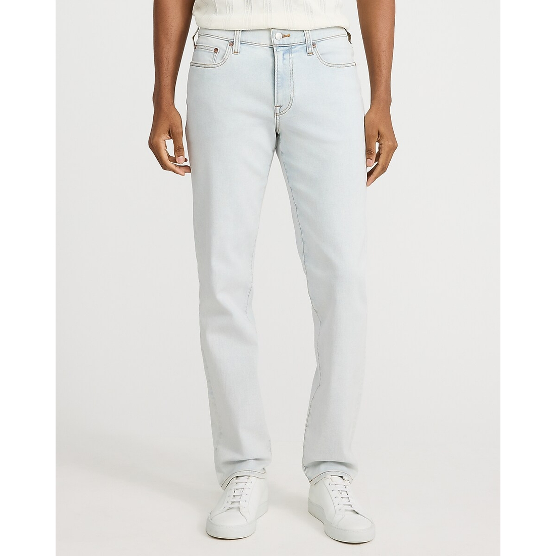 Express Slim Light Wash Jeans in Hyper Stretch