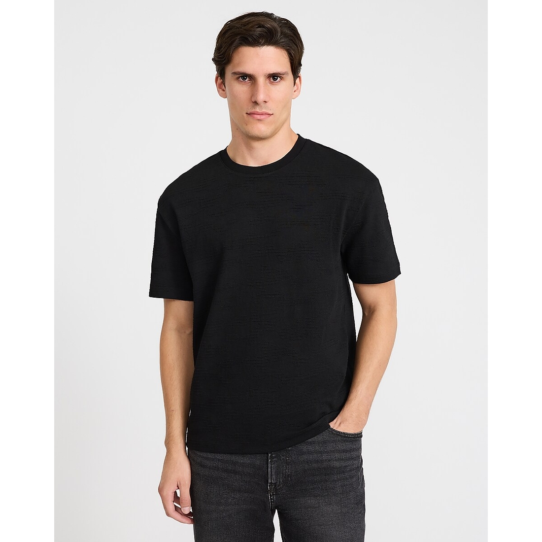 Express Classic Fit Textured Jacquard Camo T-Shirt
