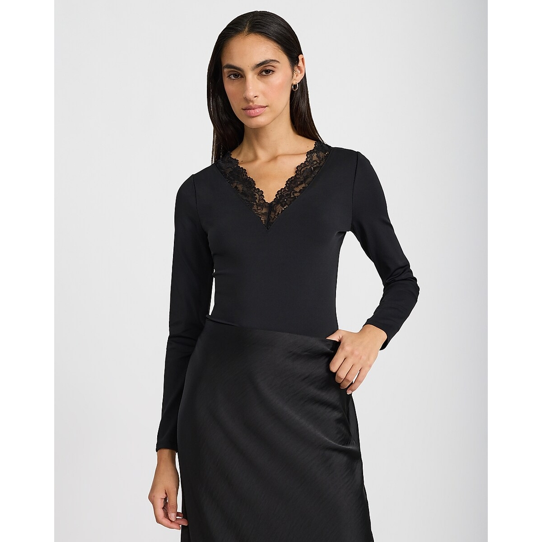 Express Lace Trim V-Neck Long Sleeve Bodysuit