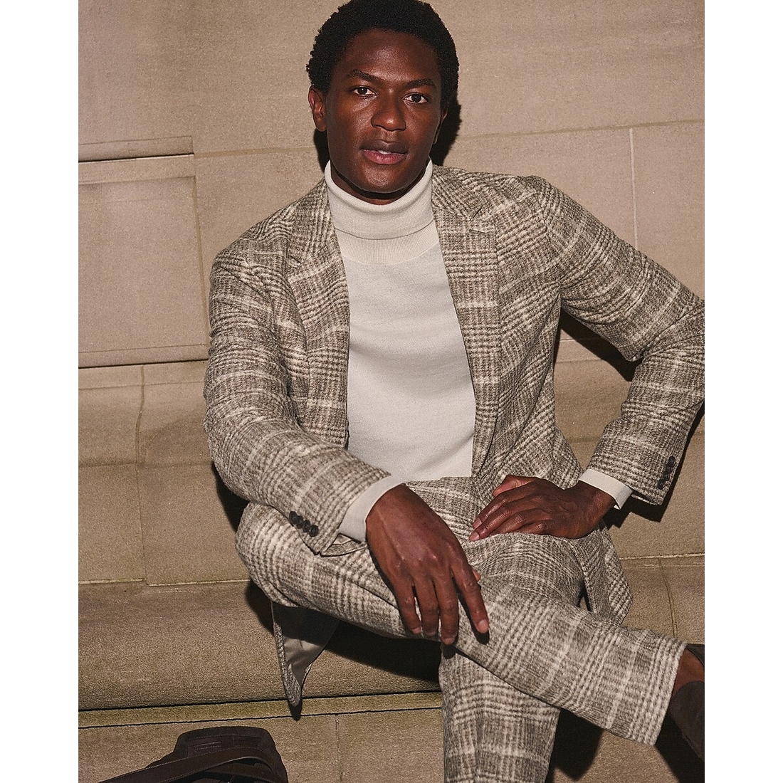 Express Slim Plaid Wool-Blend Boucle Suit Jacket