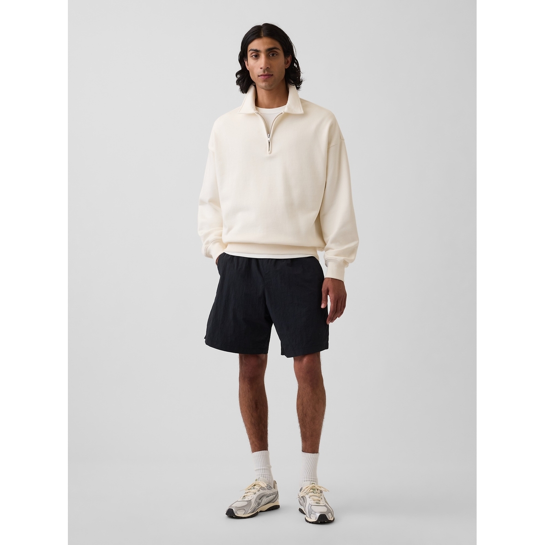 Gap Men's 7.5" Hybrid Shorts