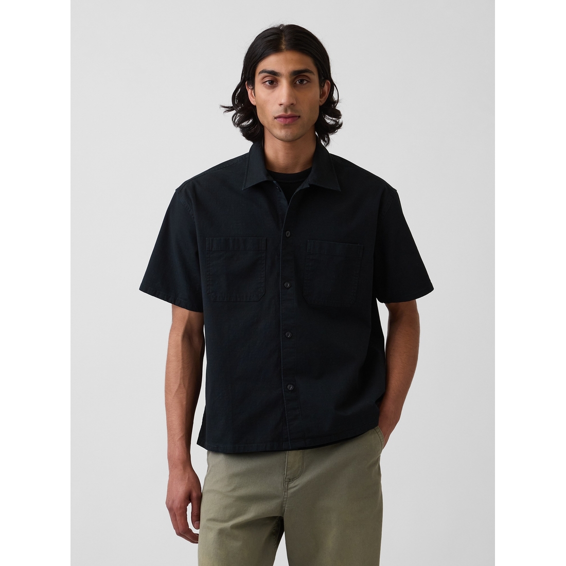 Gap Men's Relaxed Straight-Hem Utility Shirt
