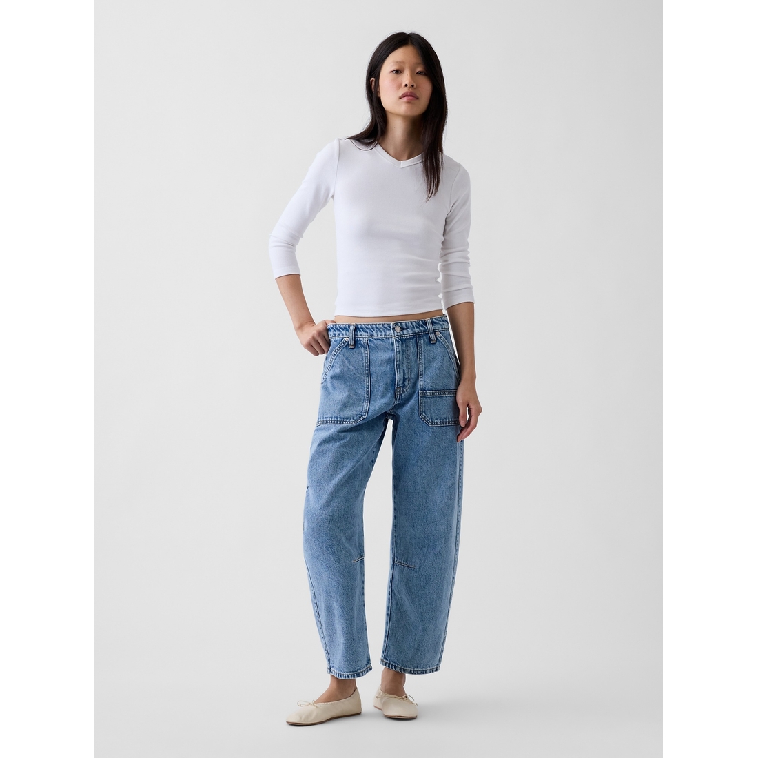 Gap Women's Mid Rise Barrel Utility Jeans