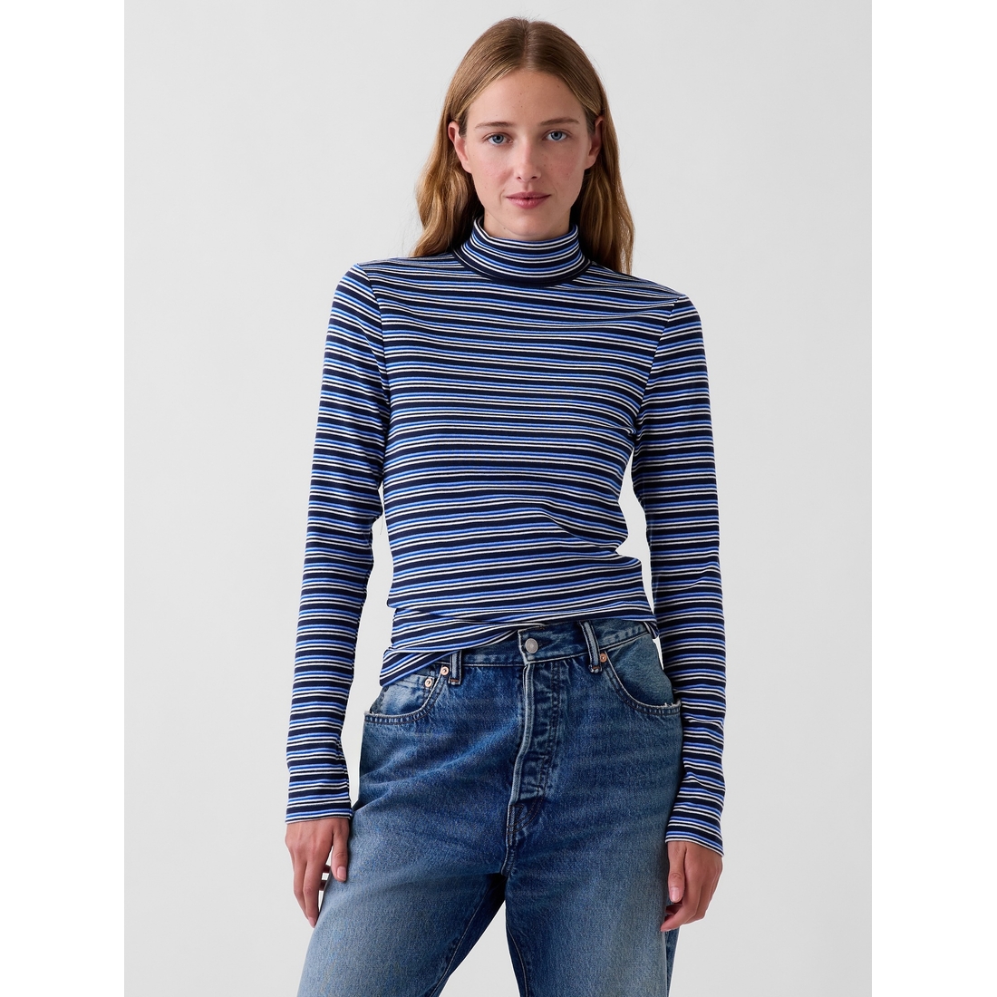 Gap Women's Modern Turtleneck