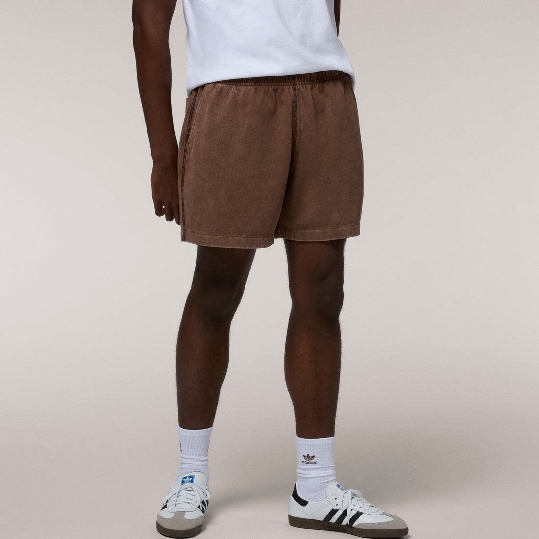 nike shorts men footlocker
