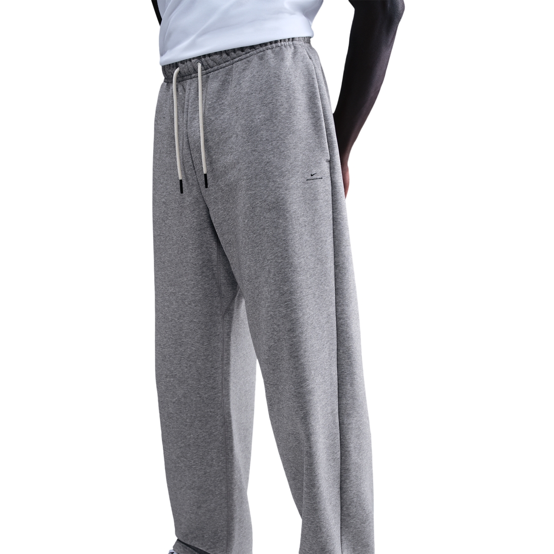 Nike Mens Standard Issue Brushed Open Hem Pants