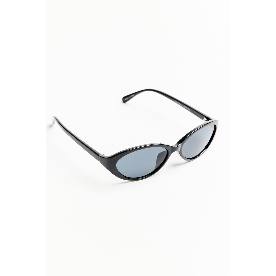 Garage Oval Slim Sunnies