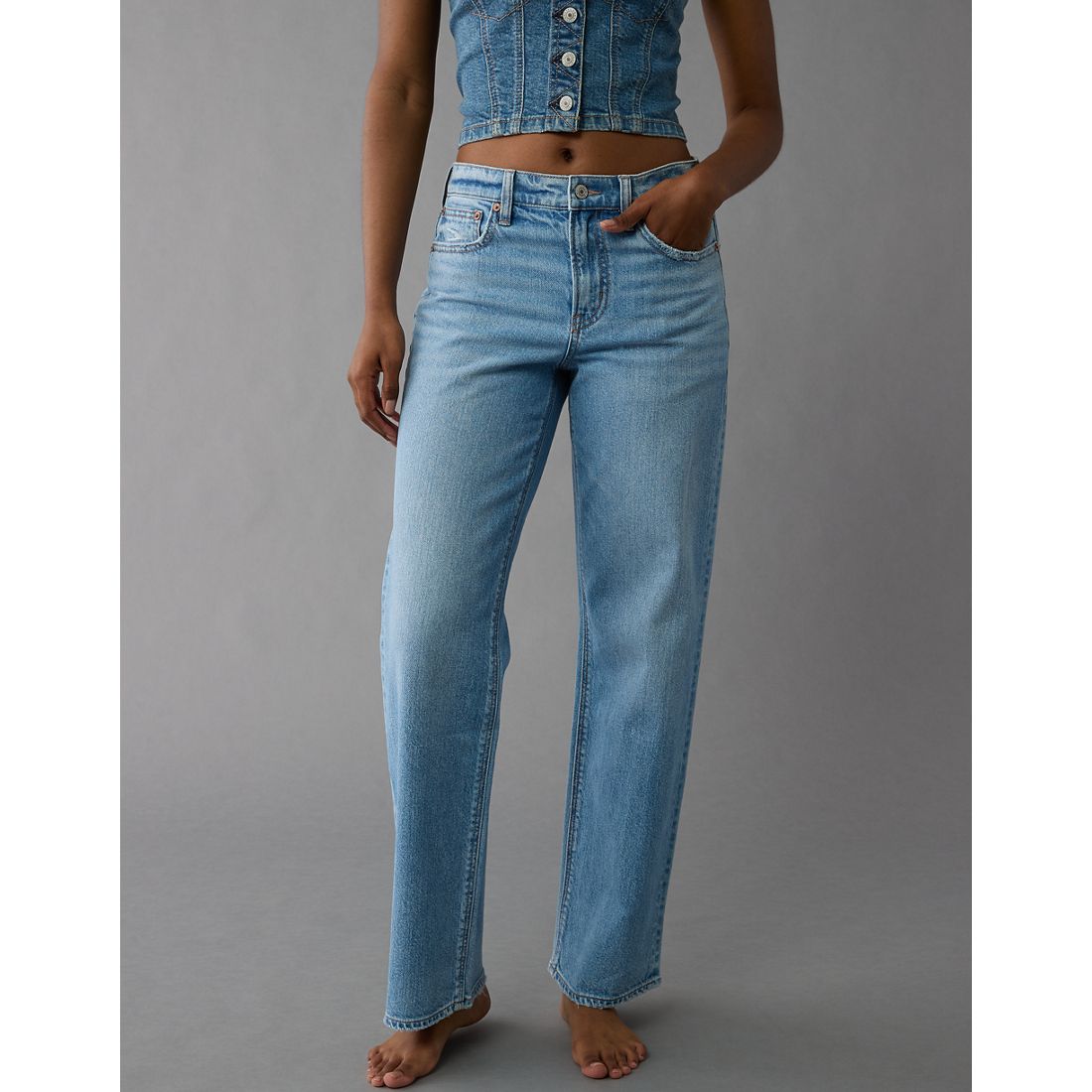 American Eagle AE High-Waisted Stovepipe Jean
