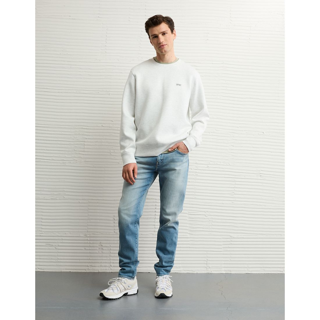 American Eagle AE Athletic Jean