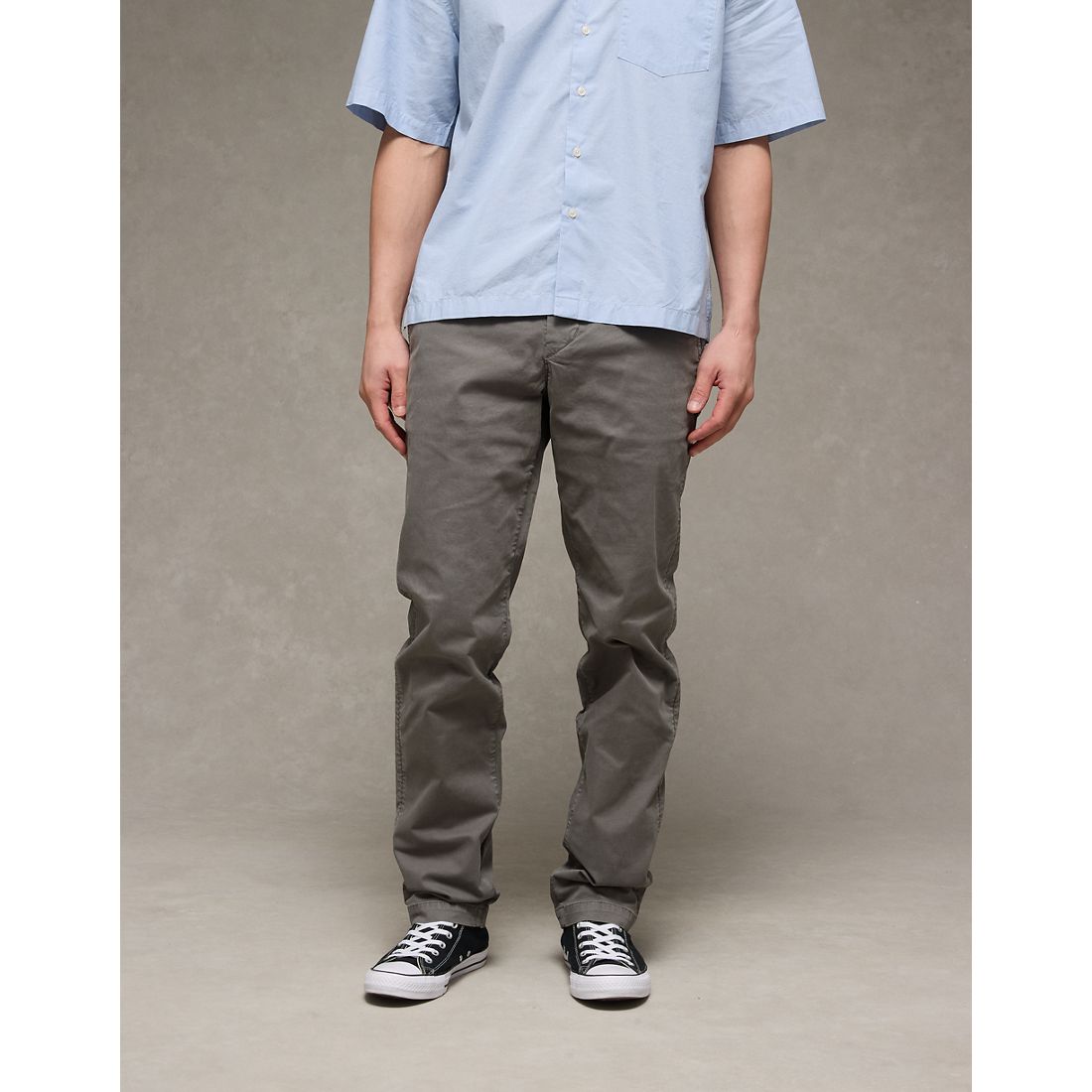 American Eagle AE Flex Original Straight Lived-In Khaki Pant