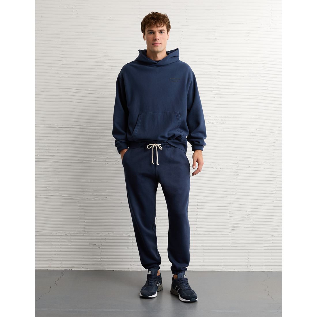 American Eagle AE Laidback Luxe Heavyweight Jogger