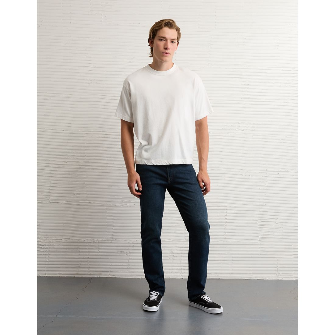 American Eagle AE Athletic Straight Jean