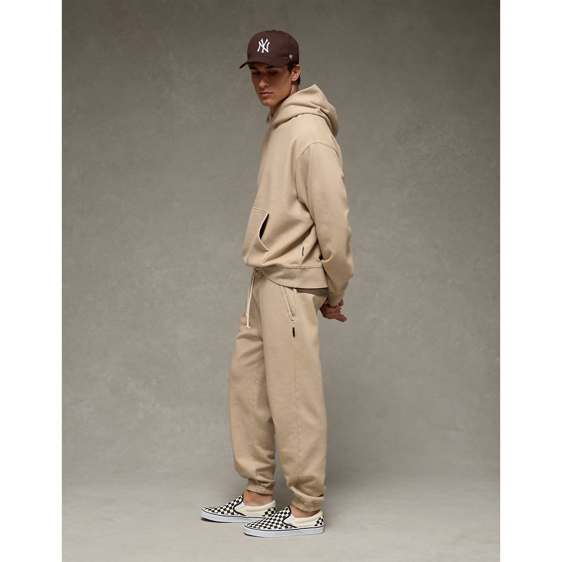 American Eagle AE Laidback Luxe Heavyweight Jogger