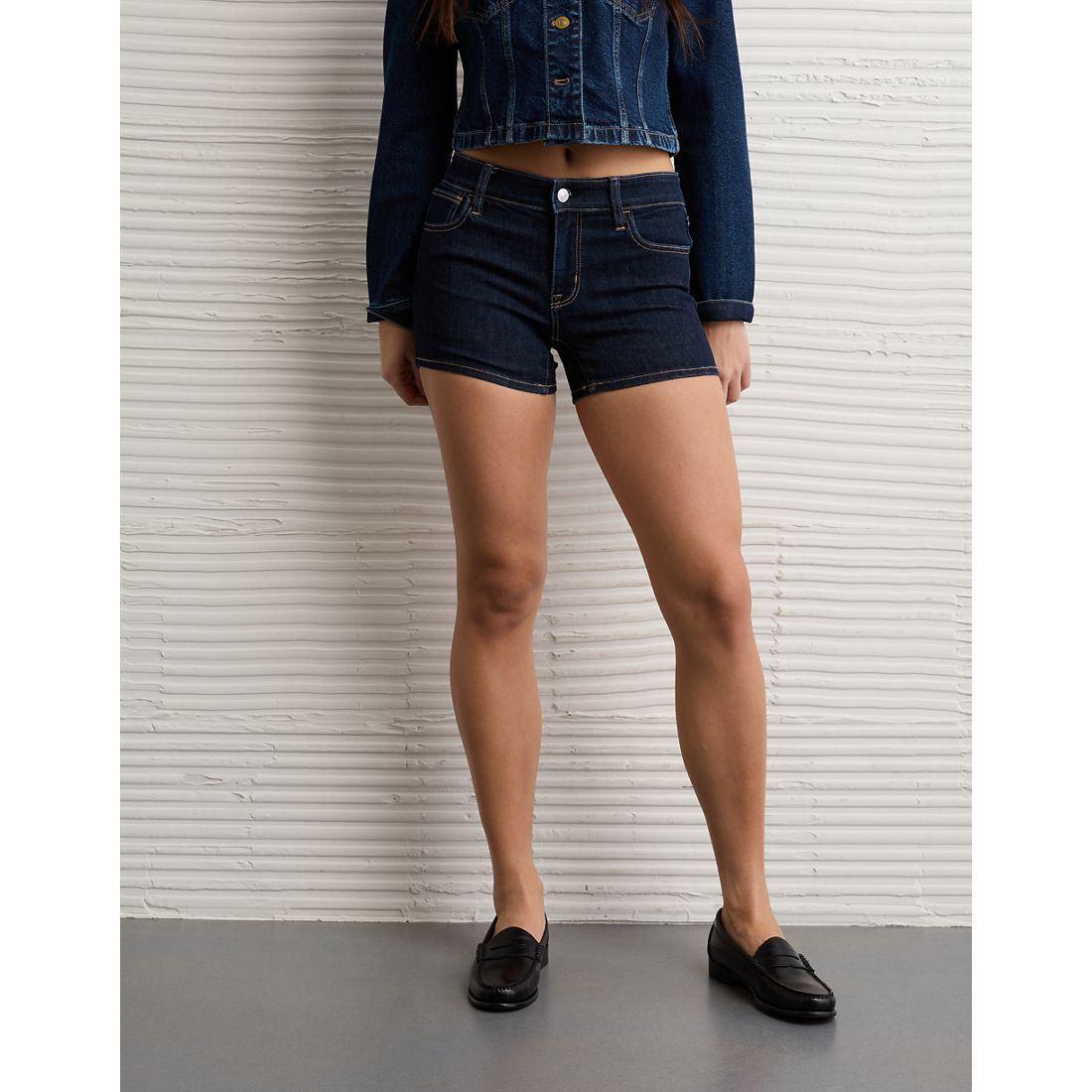 American Eagle AE Next Level Low-Rise Midi Short