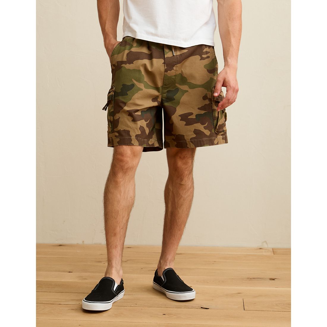 American Eagle AE 6.5" Flex Lived-In Pull-On Cargo Short