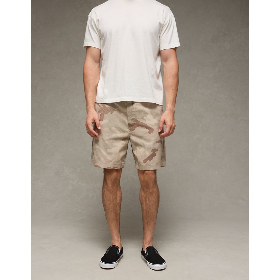 American Eagle AE 7" Lived-In Pull-On Short