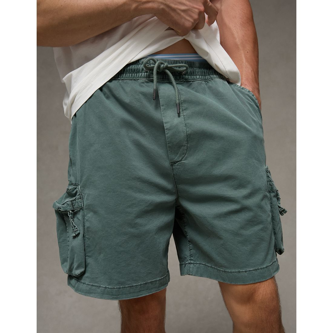 American Eagle AE 6.5" Flex Lived-In Pull-On Cargo Short