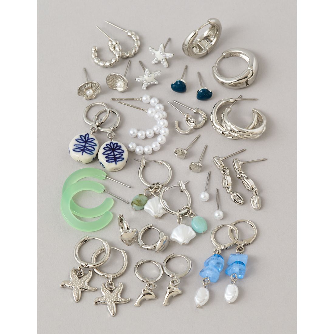 American Eagle AE Heart Earring 18-Pack