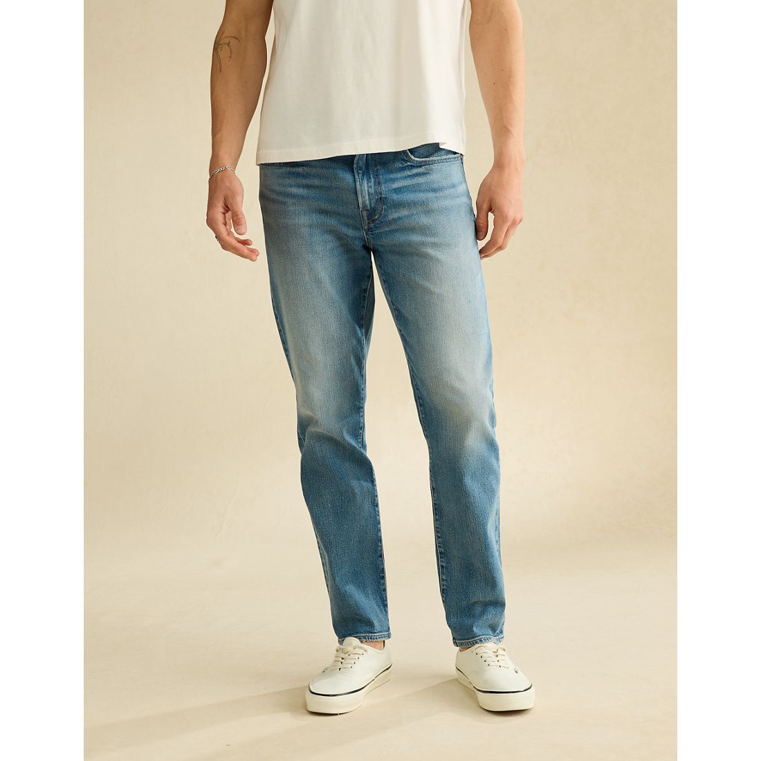 American Eagle AE Athletic Straight Jean