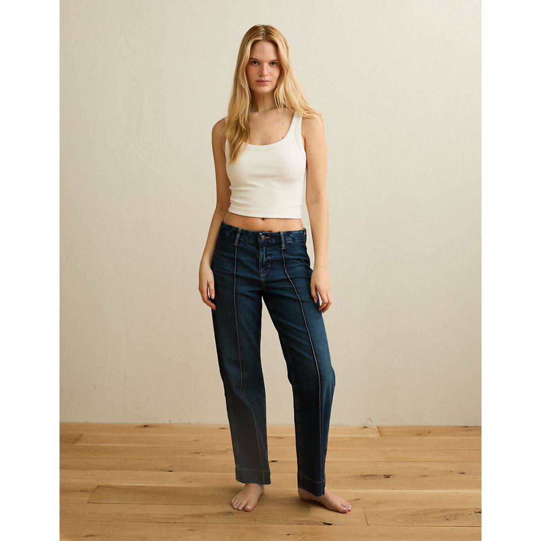 American Eagle AE Curvy High-Waisted Stovepipe Jean