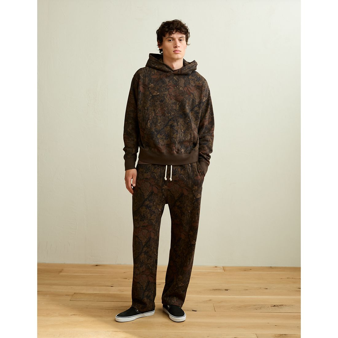 American Eagle AE Laidback Luxe Heavyweight Open-Hem Sweatpant