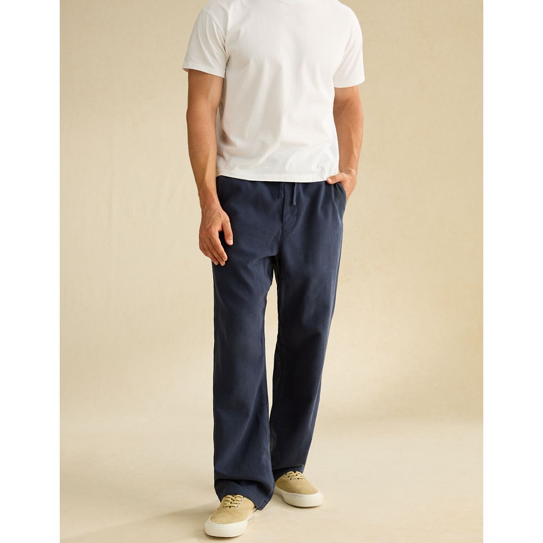 American Eagle AE ChillTwill Loose Pull-On Pant