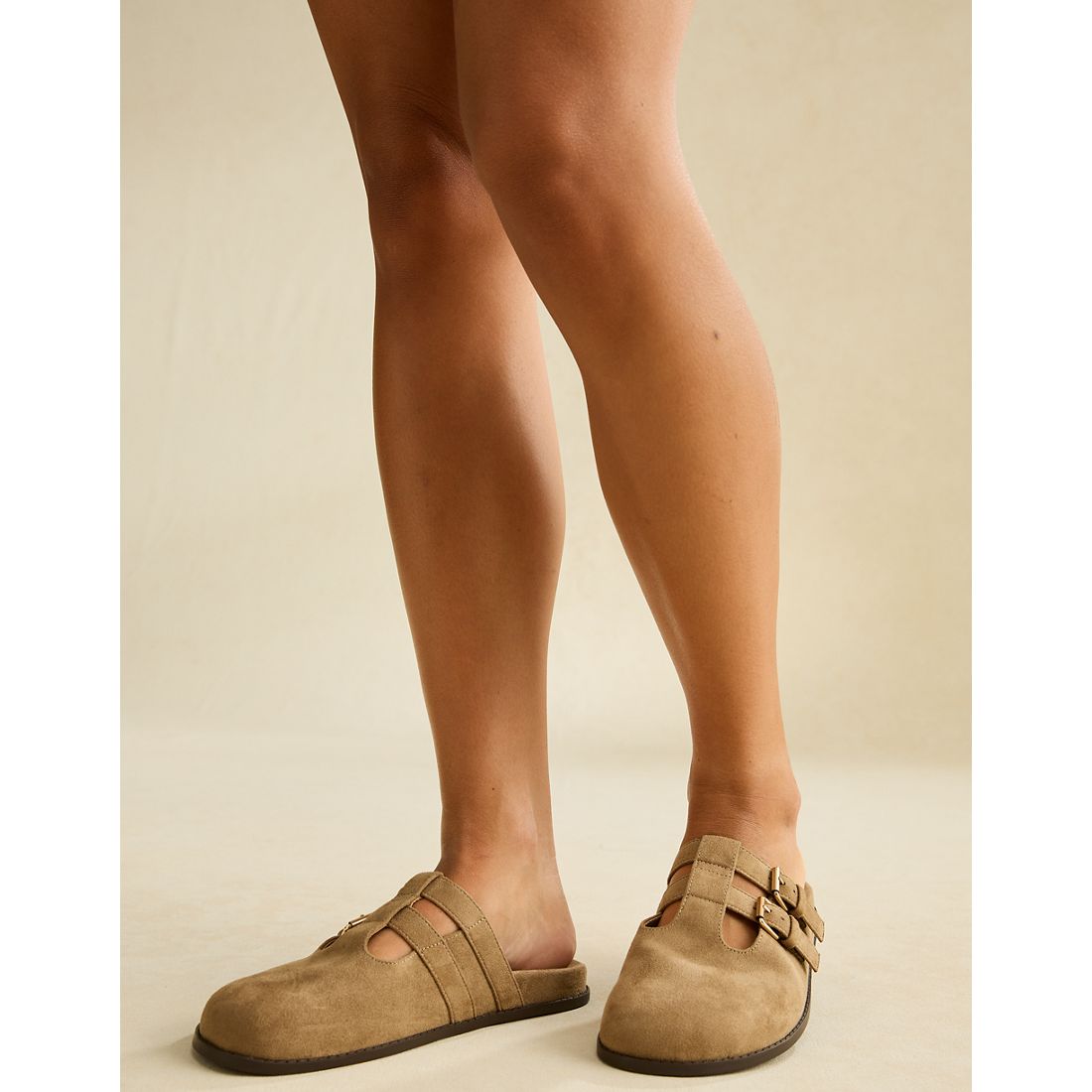 American Eagle AE T-Strap Clog