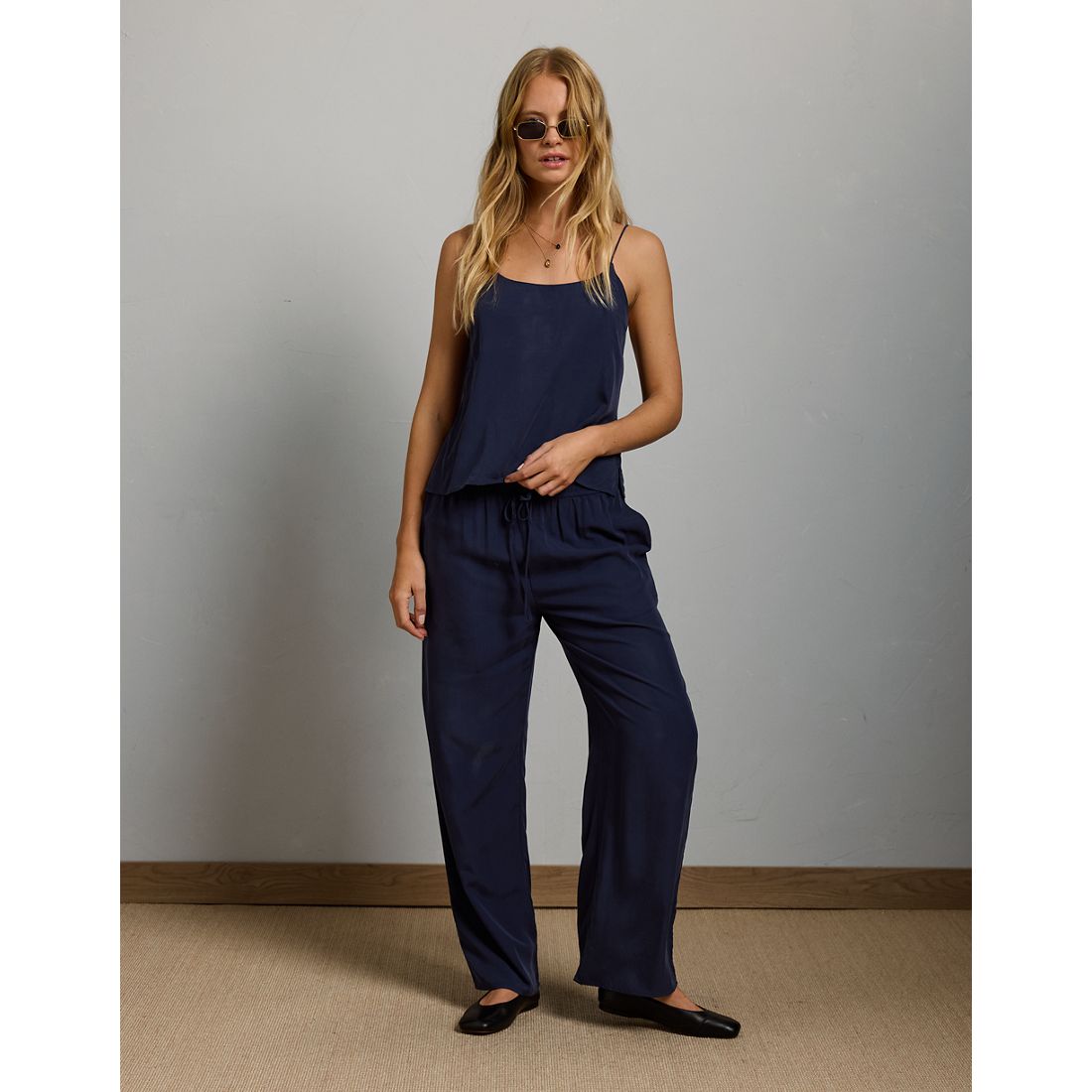 American Eagle AE77 Pull-On Satin Pant