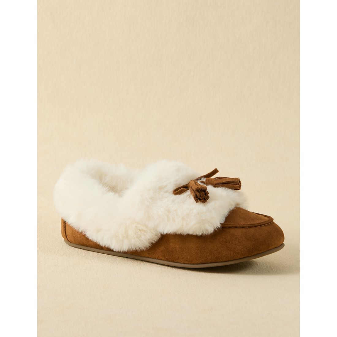 American Eagle AE Cozy Moccasin Slipper