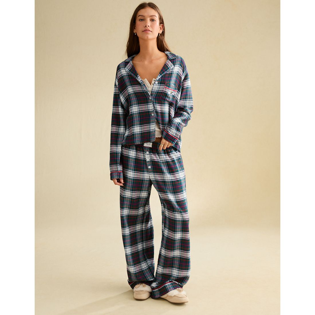 American Eagle AE