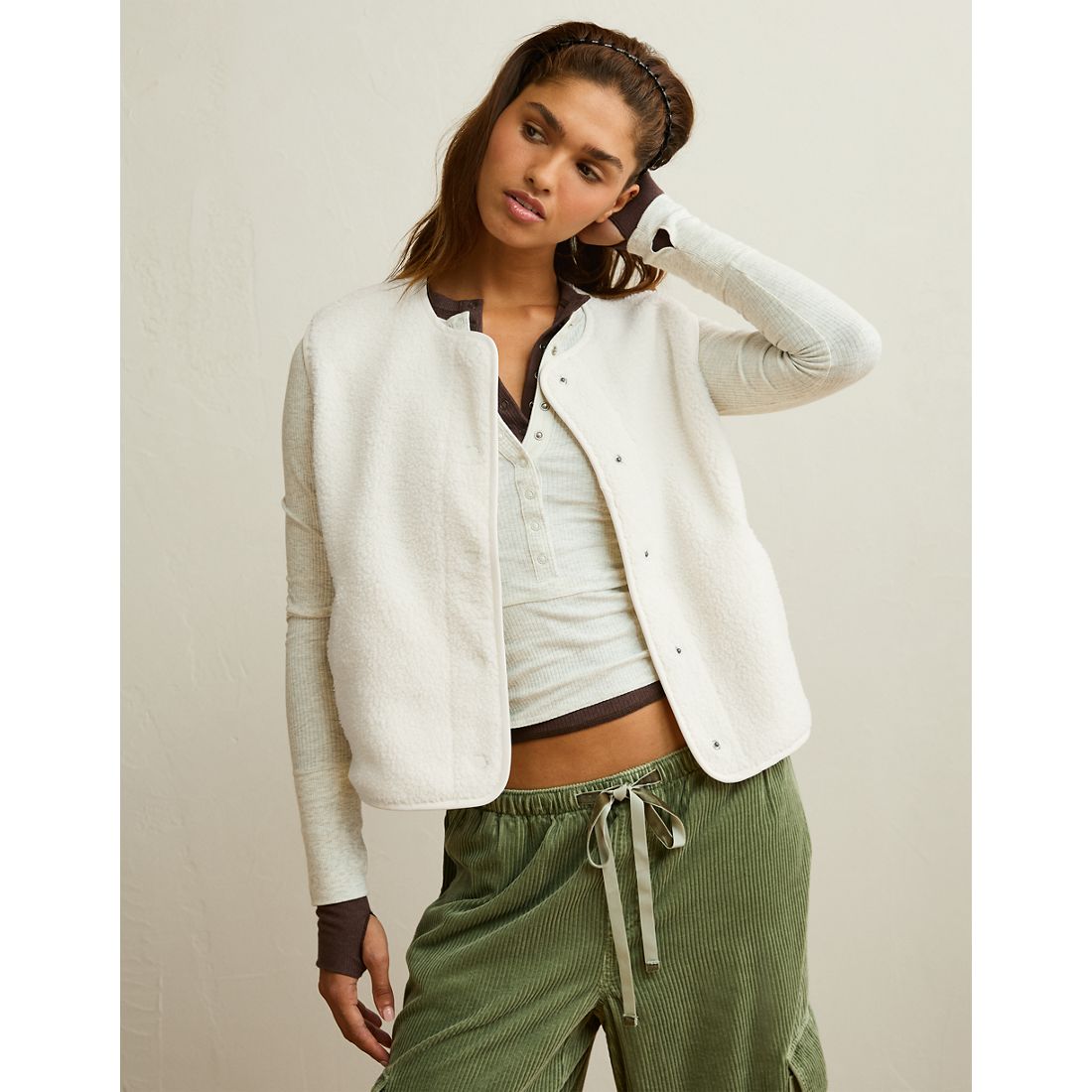 American Eagle AE Sherpa Vest