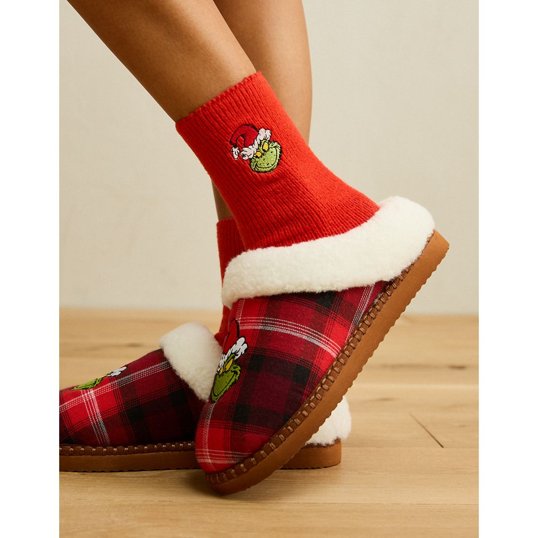 American Eagle AE Grinch Cozy Crew Socks