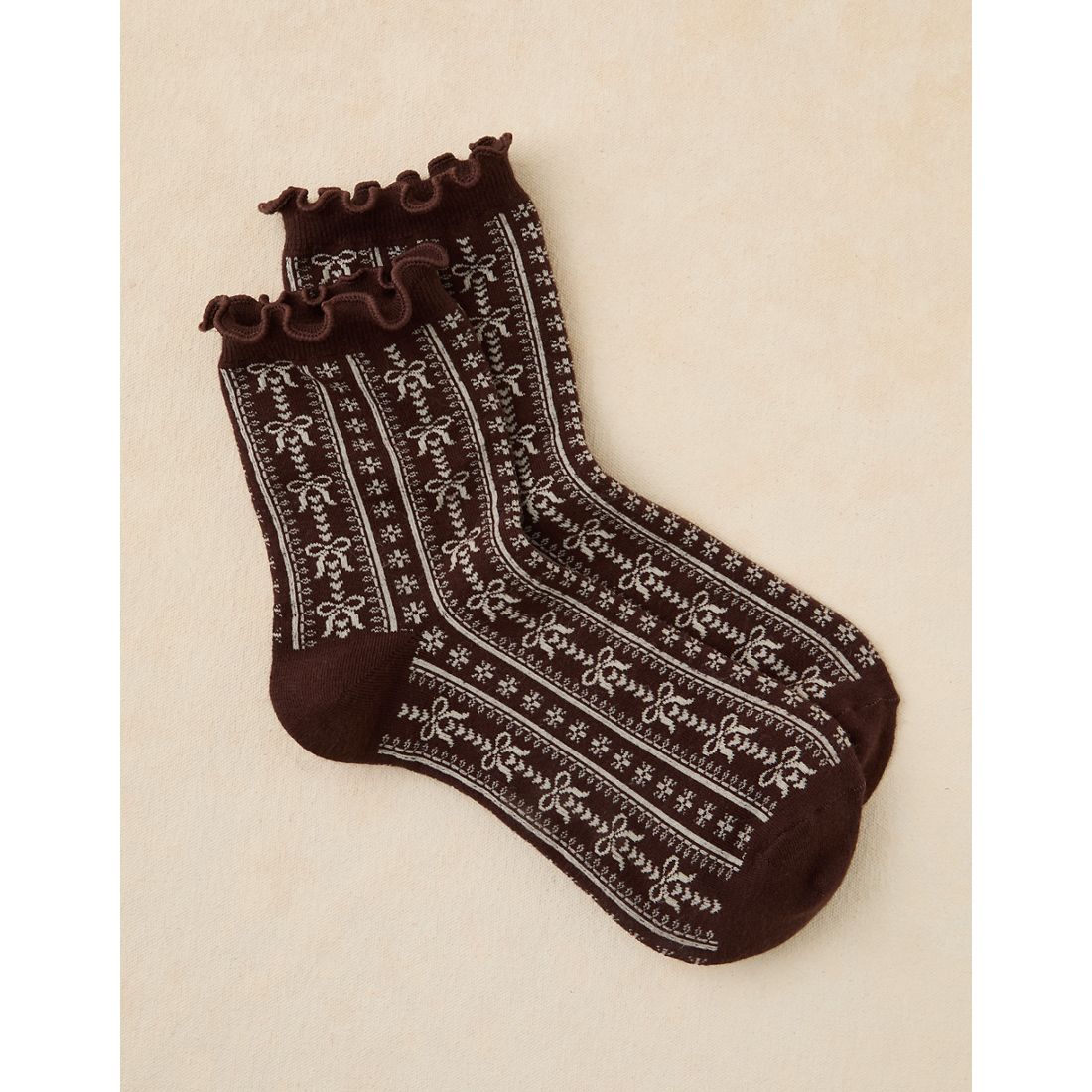 American Eagle AE Graphic Ruffled Cropped Crew Socks