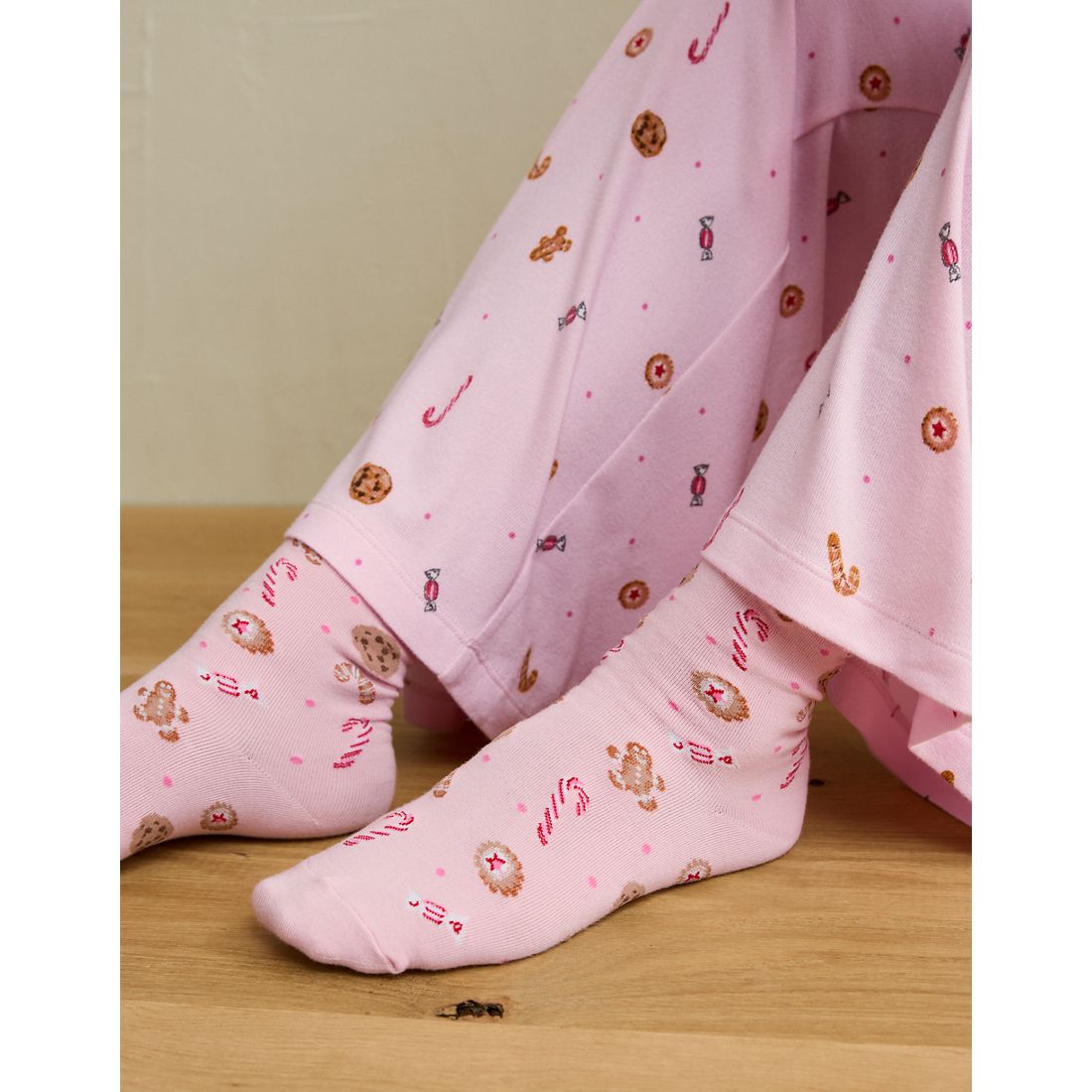 American Eagle AE Graphic Cropped Crew Socks